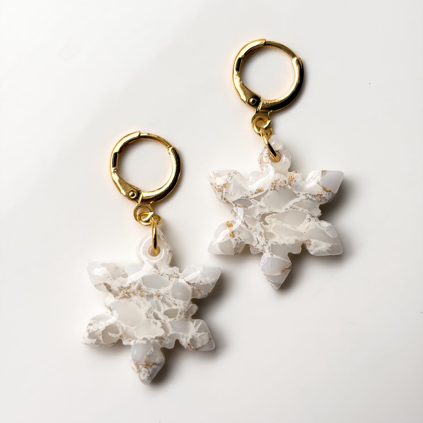 Snowflake Dangle • Icy Marble