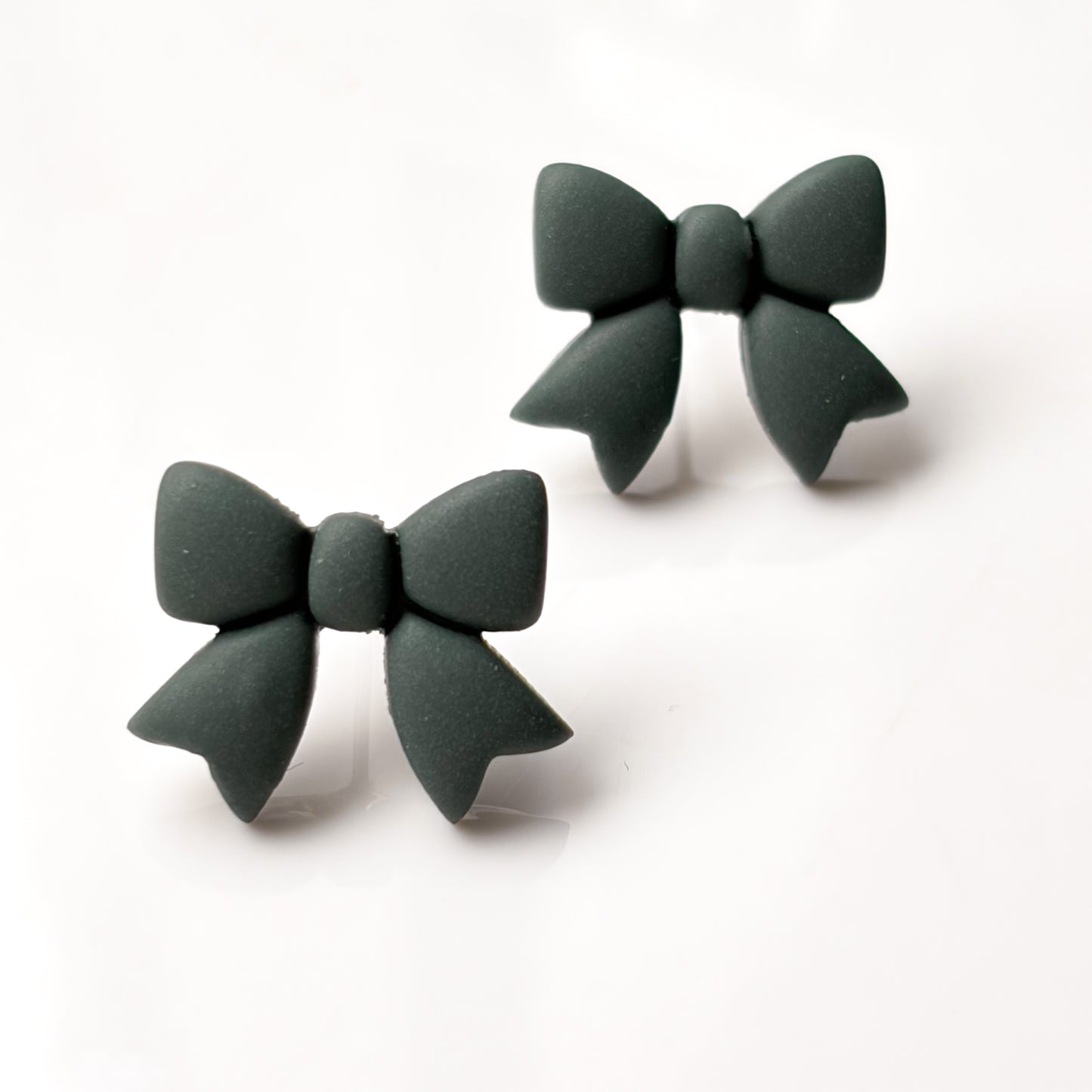 Bow Studs