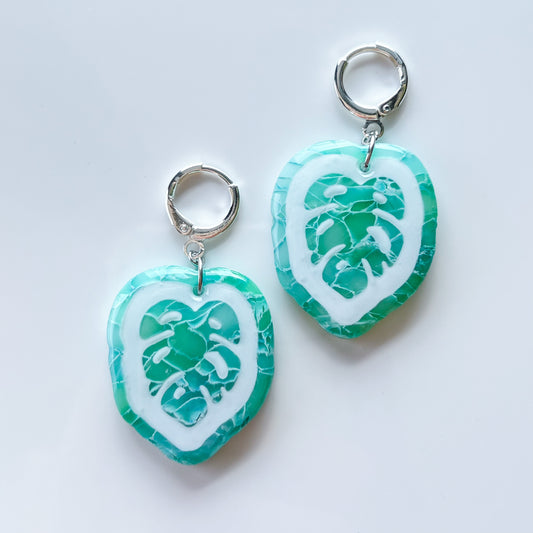 Monstera Medallion • Aquamarine