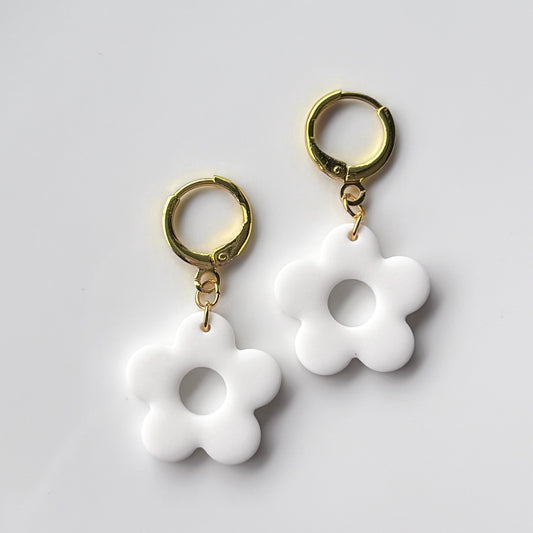 Small Flower • White & Gold • Huggies