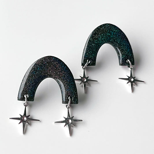 Micro Leo • Dark Rainbow