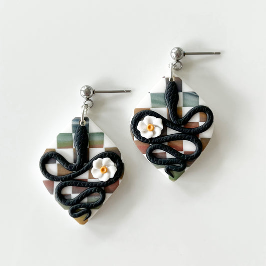 Meaghan • Checkered Sunset • Snake