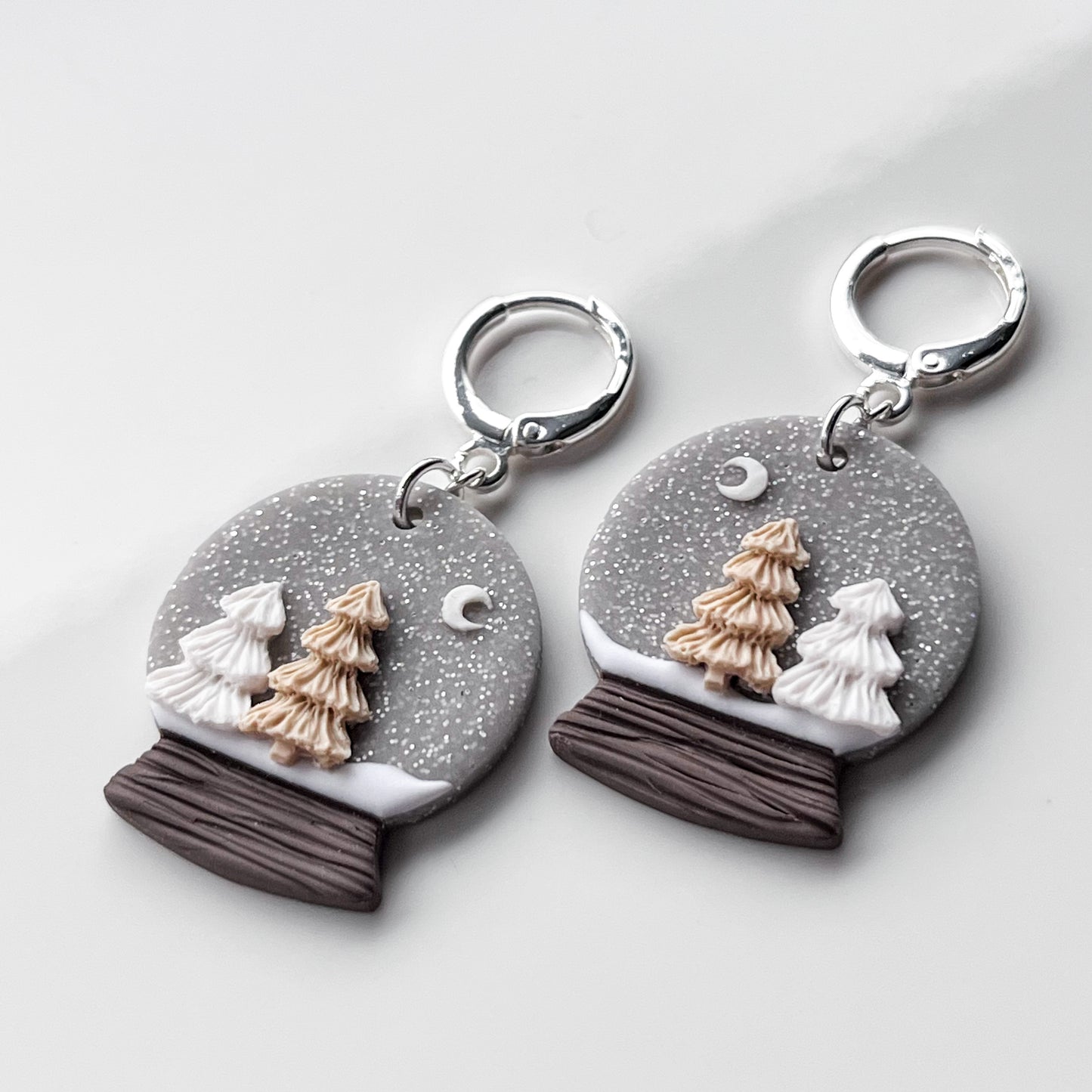 Snowglobe • Shimmering Night