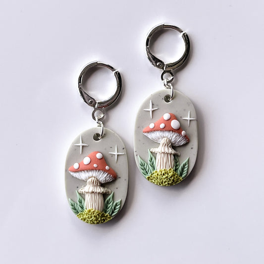 Mushroom • Mossy Day • Dangle