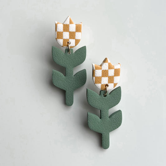 Tulip Stem • Clay Stud