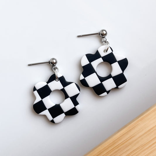 Retro Flower • Black + White Checker
