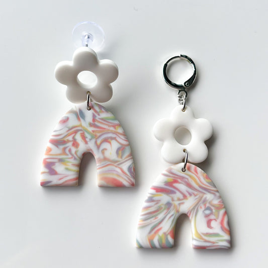 Pointed Leo • Pastel Swirl