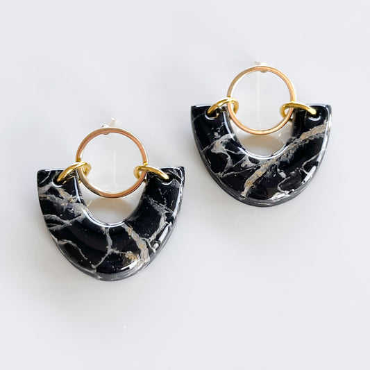 Raven • Black Marble