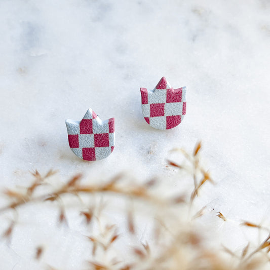 Elaine • Tulip • Pink & Pale Blue